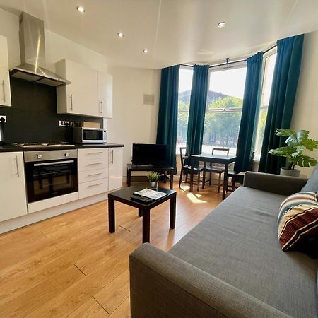 Relax In A Modern Cardiff Home By The City Centre & Bute Park Bagian luar foto
