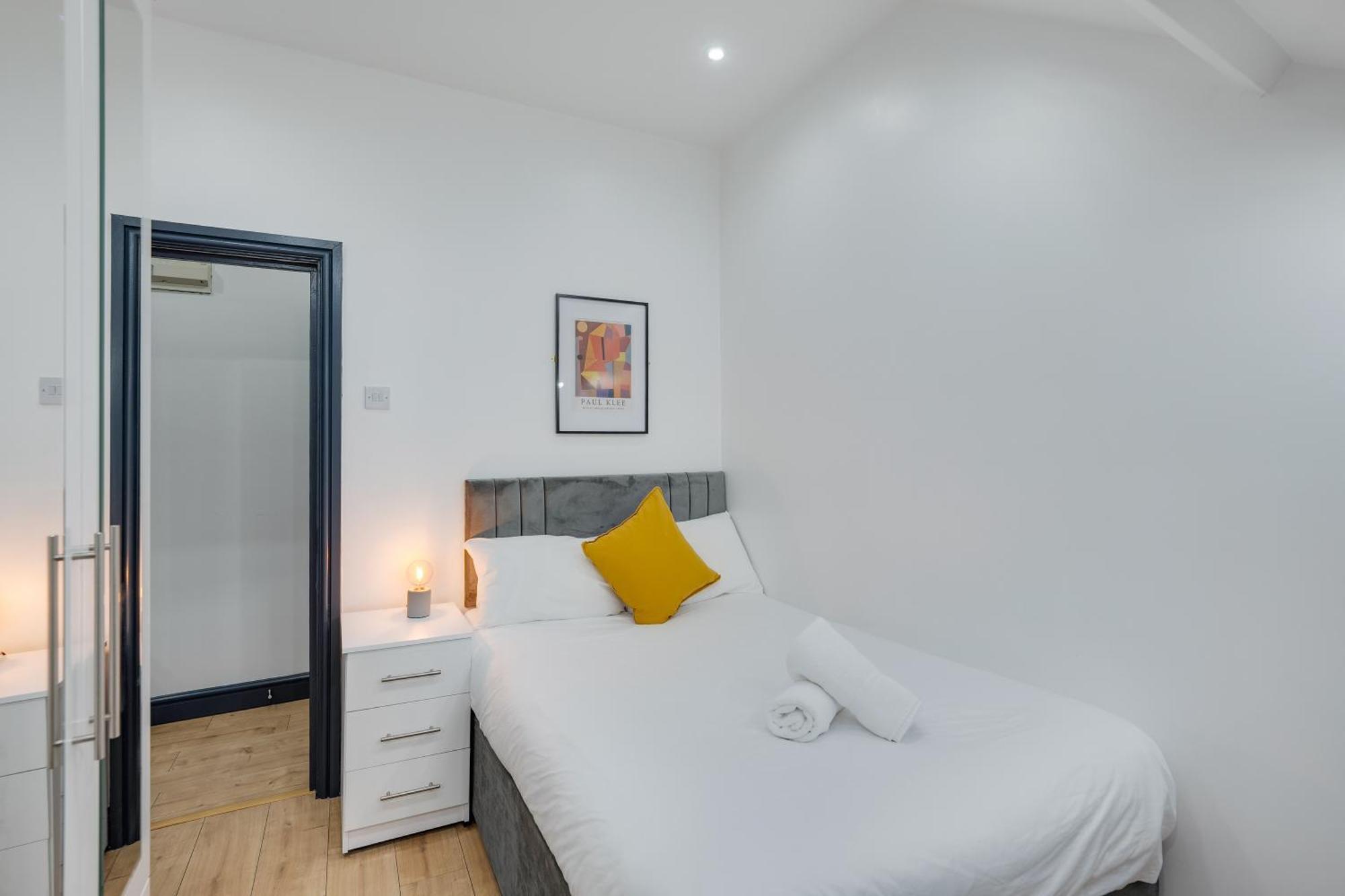 Relax In A Modern Cardiff Home By The City Centre & Bute Park Bagian luar foto