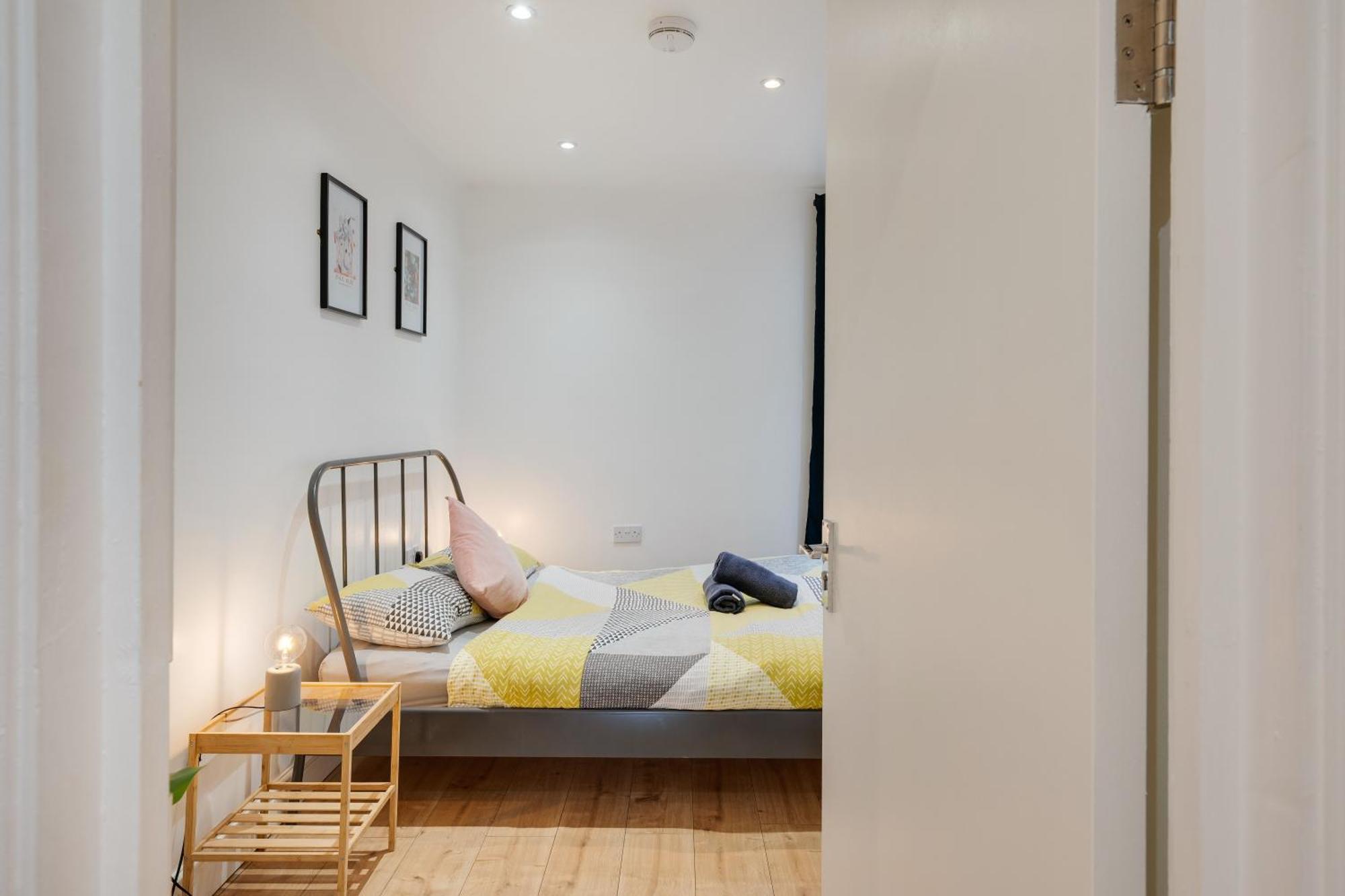 Relax In A Modern Cardiff Home By The City Centre & Bute Park Bagian luar foto